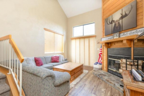 Seven Springs 2BRLoft Premium Condo, sleeps 11! condo